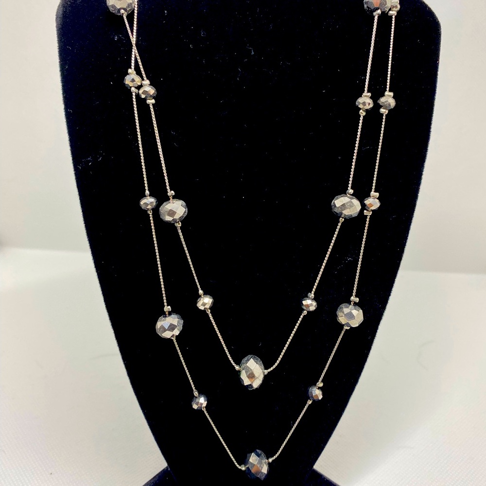 Double strand necklace